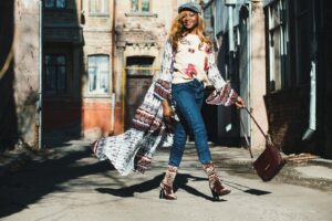 Moda w szkole: jak wyglądać stylowo i oryginalnie w stroju szkolnym?